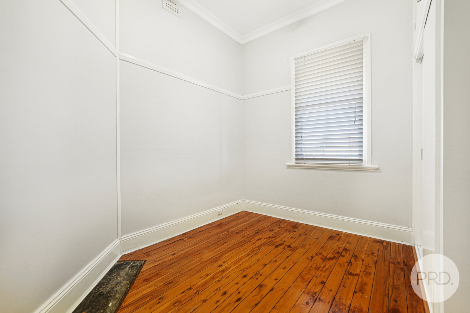 106 Belmore Street TAMWORTH 5