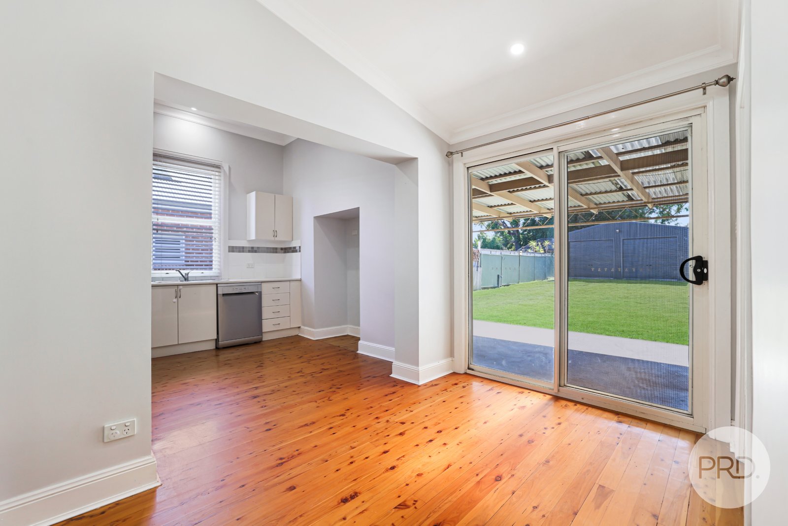 106 Belmore Street TAMWORTH 9