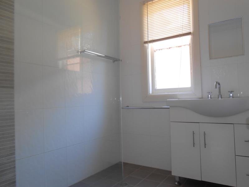 106 Belmore Street TAMWORTH 4