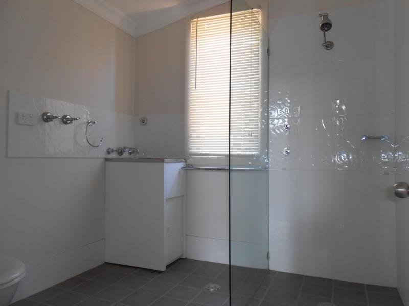 106 Belmore Street TAMWORTH 5
