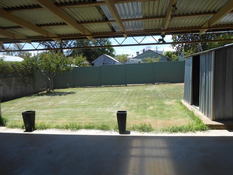 106 Belmore Street TAMWORTH 9