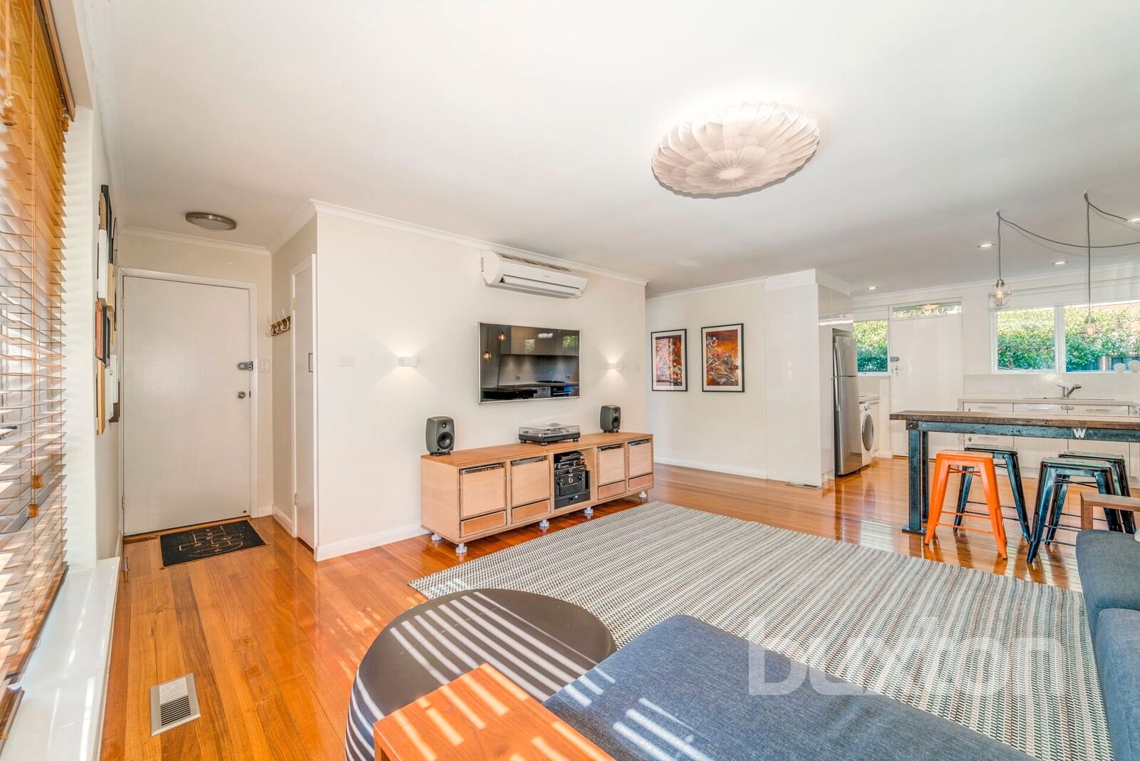 Gallery: 10/6 Creswick Street