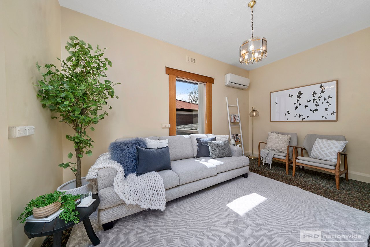 106 Giblin Street NEW TOWN 11