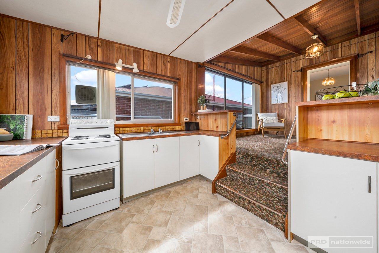 106 Giblin Street NEW TOWN 14