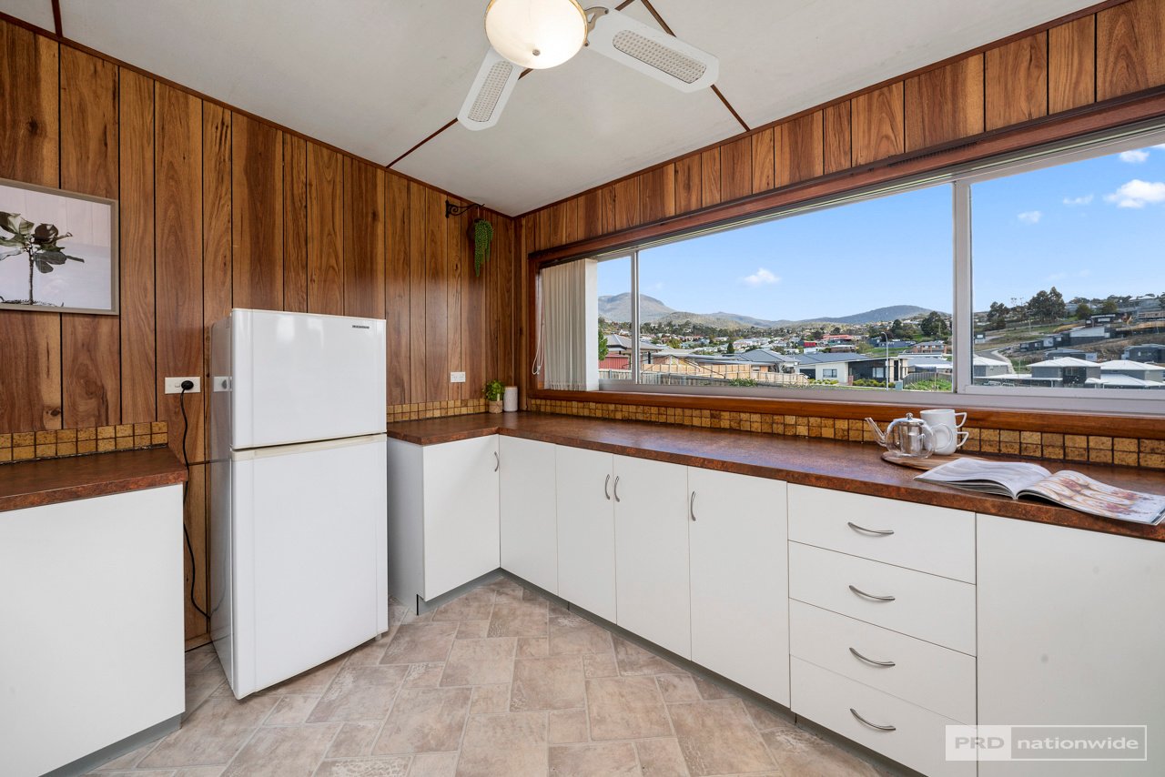 106 Giblin Street NEW TOWN 15