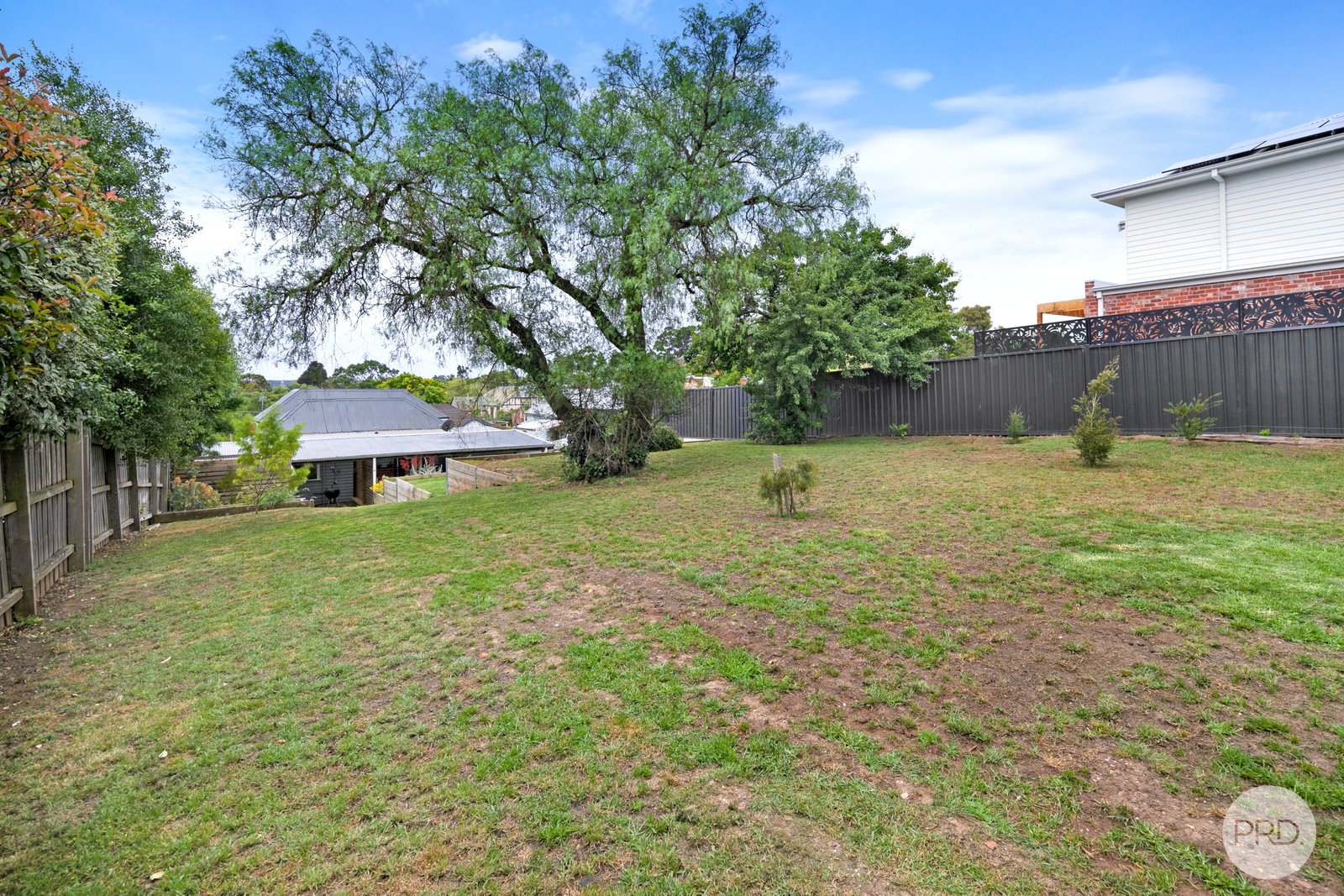 106 Gladstone Street MOUNT PLEASANT 12