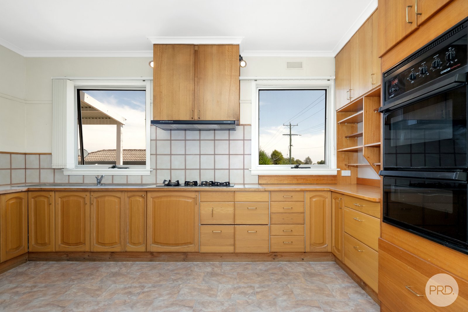 106 Grant Street SEBASTOPOL 2