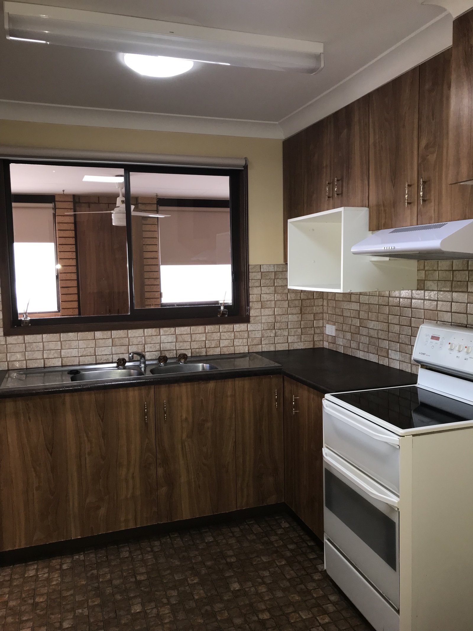 106 Hanley Street GUNDAGAI 8