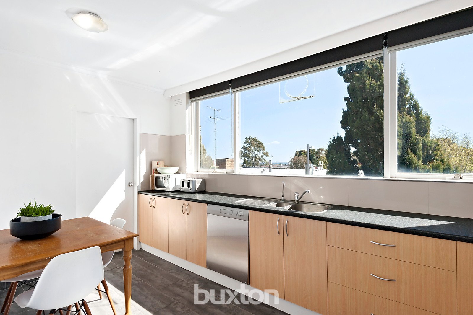 Gallery: 10/6 Hughenden Road