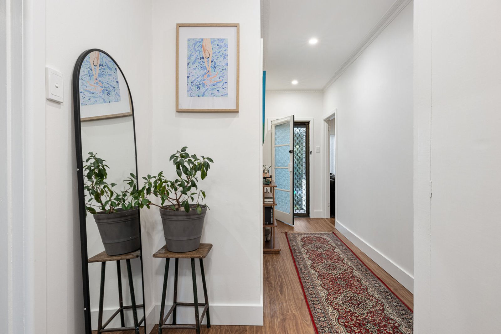 Gallery: 106 Humffray Street North
