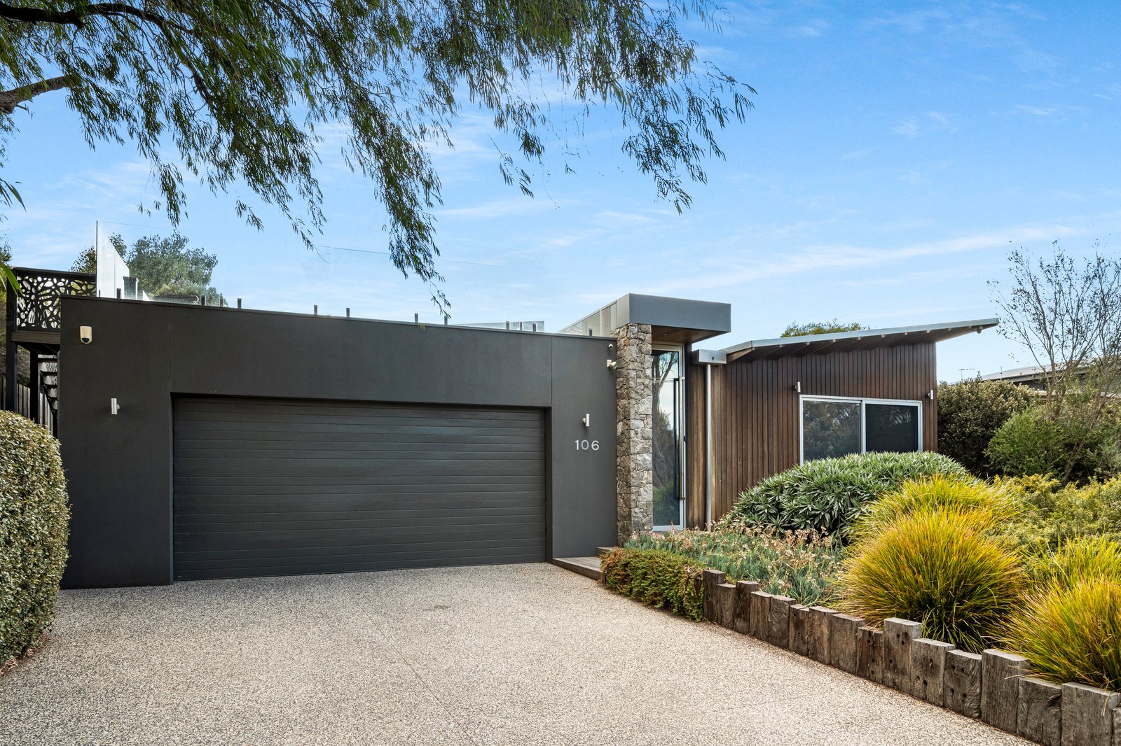 Gallery: 106 Hurstwood Road
