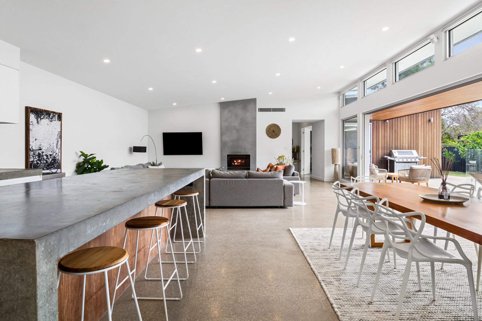 Gallery: 106 Hurstwood Road