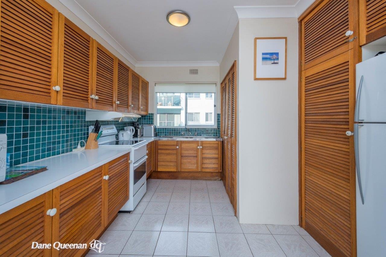 10/6 Krait Close NELSON BAY 8