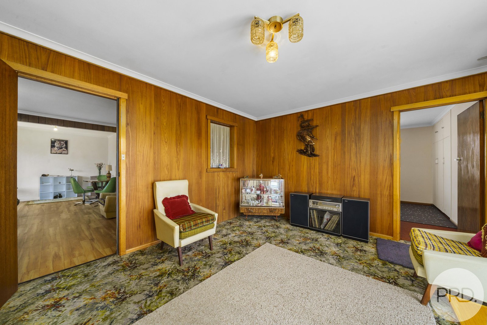 106 Lennox Avenue LUTANA 10