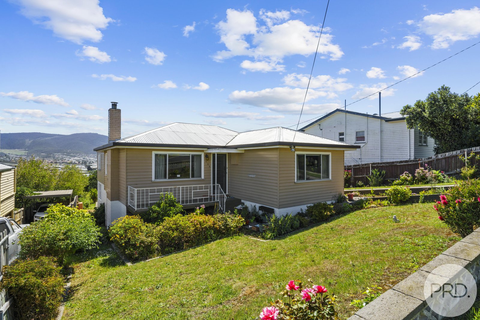 106 Lennox Avenue LUTANA 27