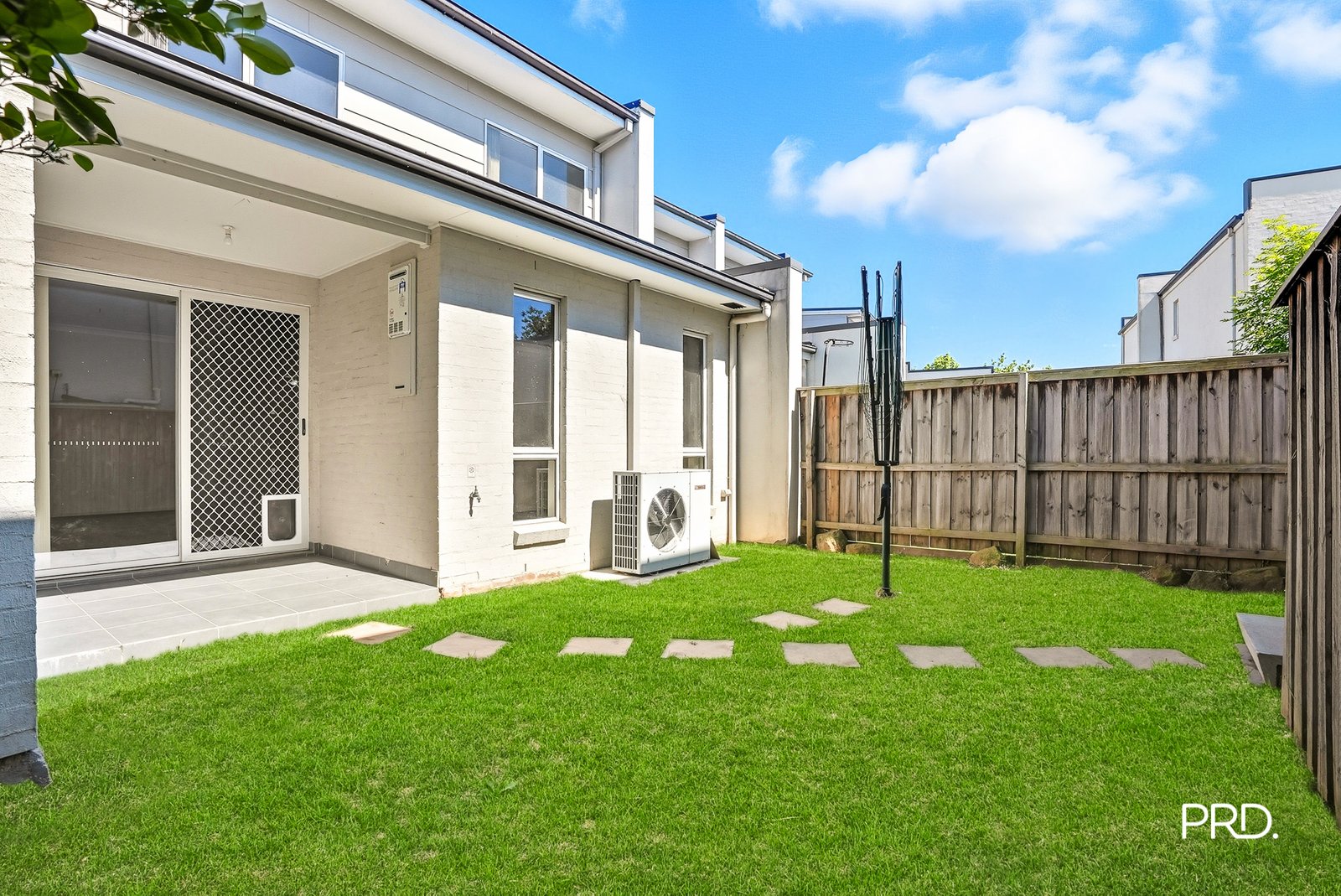 106 Lord Sheffield Cct  Penrith 2