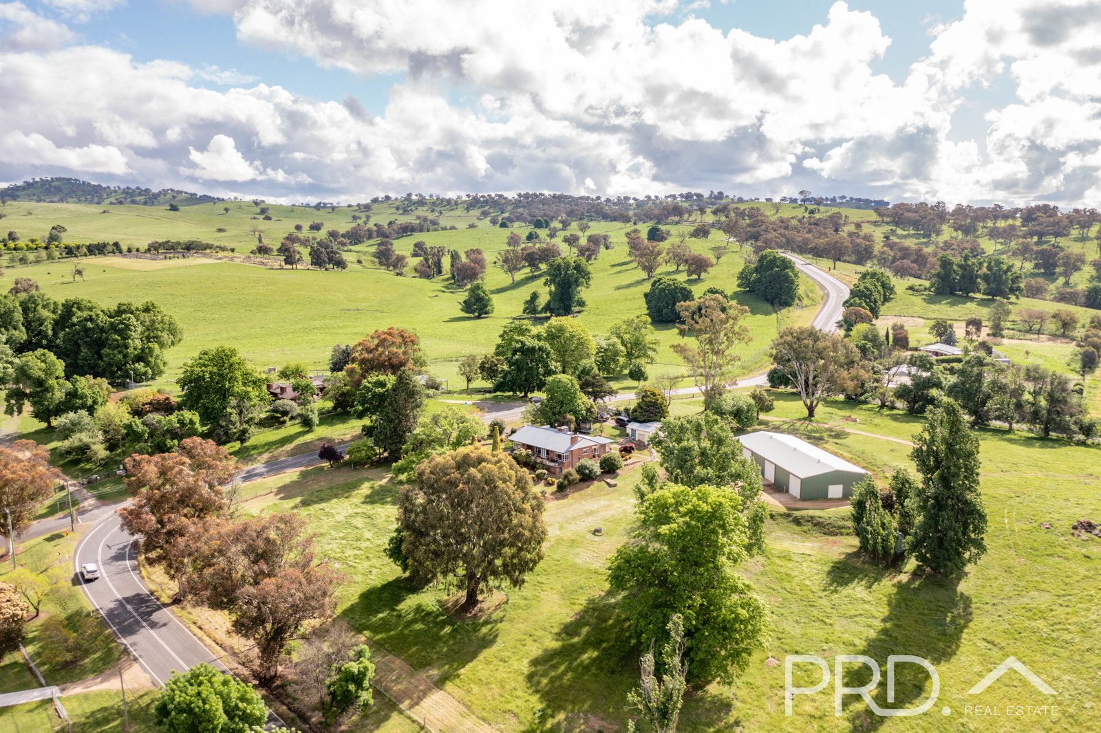 106 Lynch Street ADELONG 1