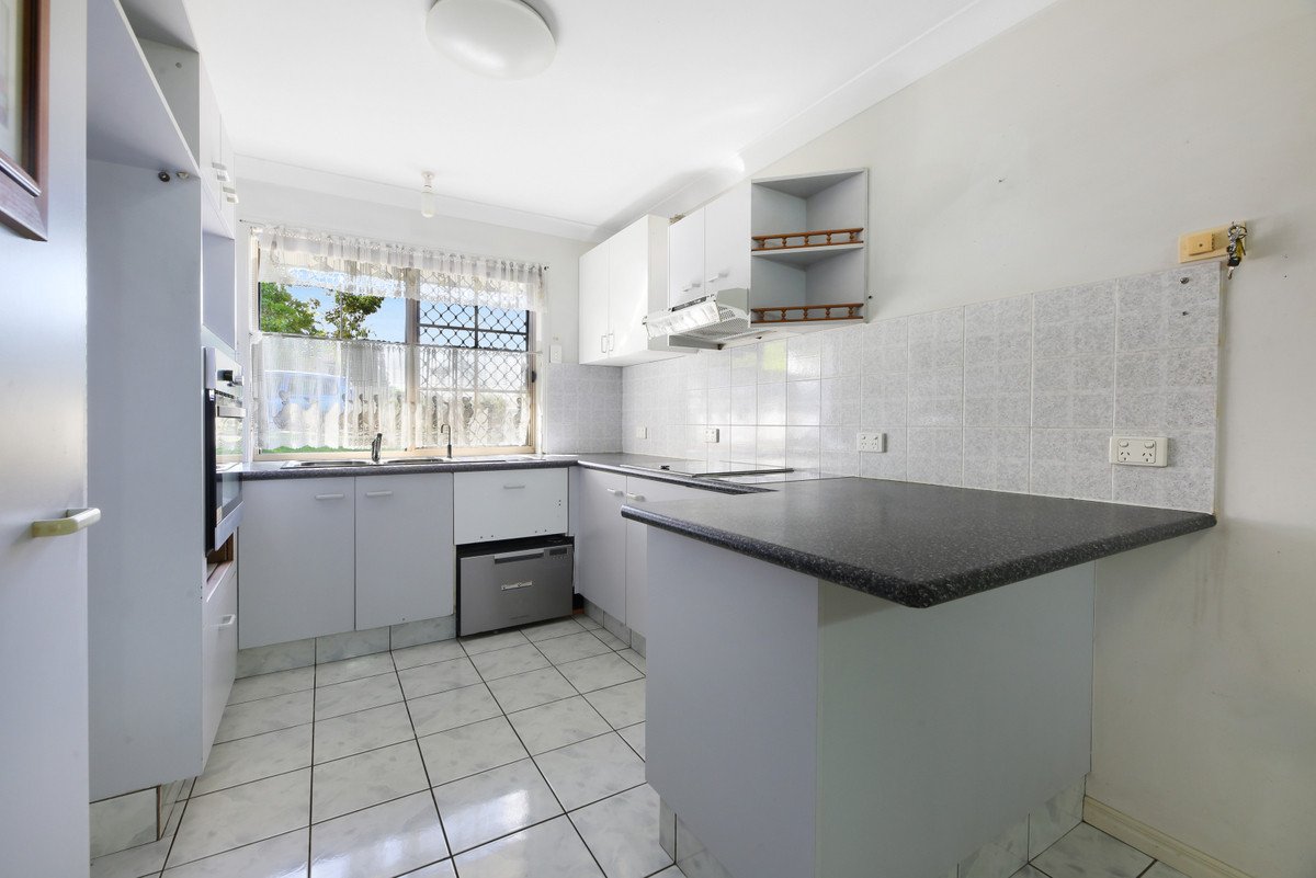 106 Merridown Drive Merrimac 7