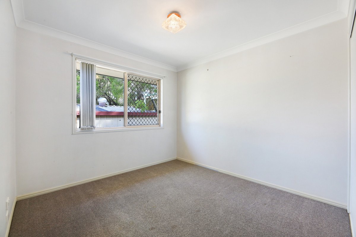 106 Merridown Drive Merrimac 11