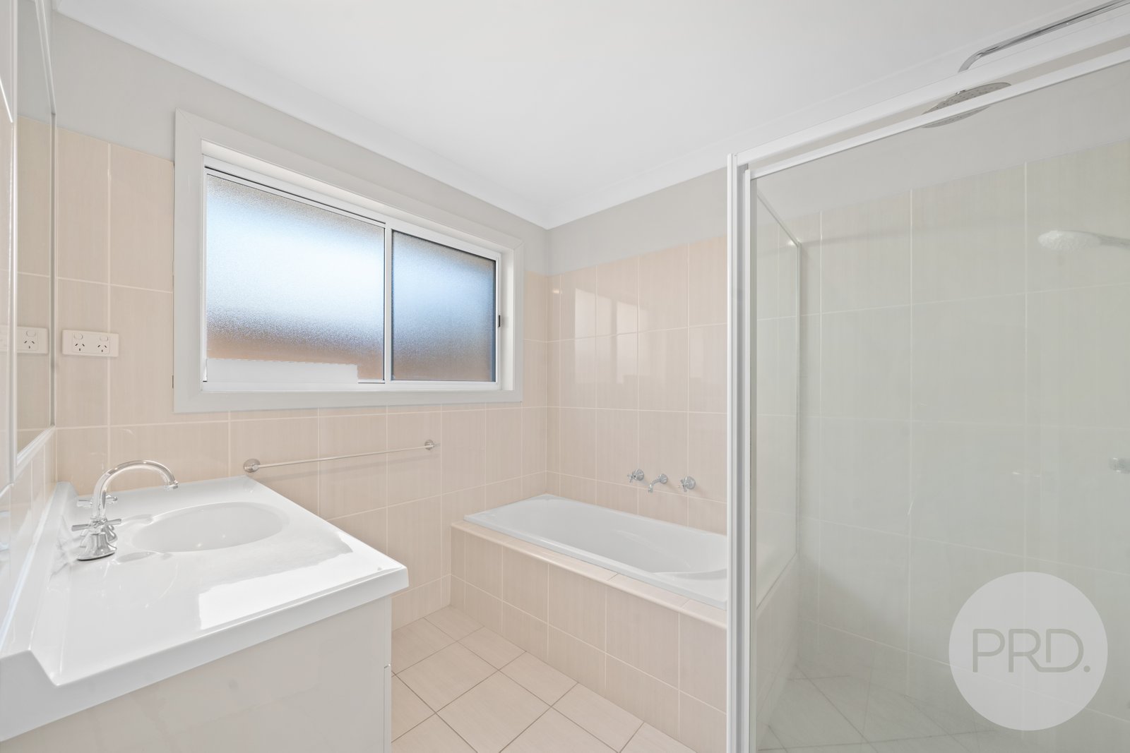 106 Mima Street GLENFIELD PARK 8