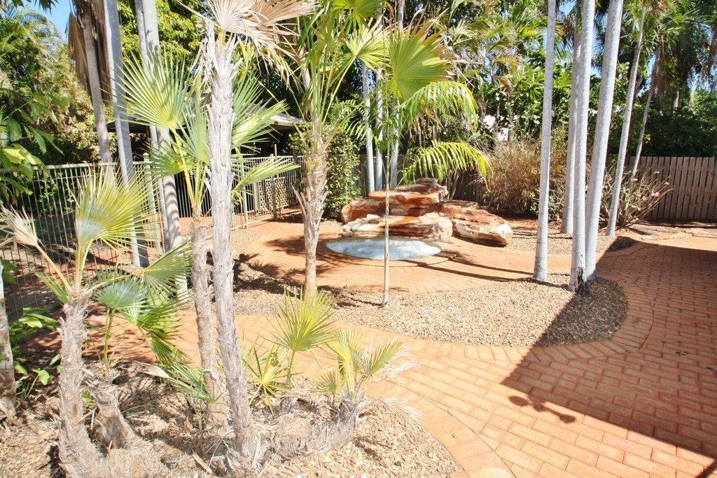 106 Reid Road CABLE BEACH 1