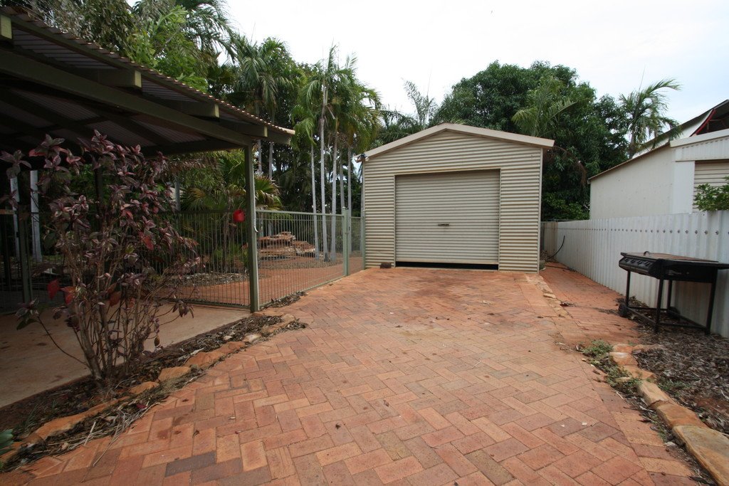 106 Reid Road CABLE BEACH 4