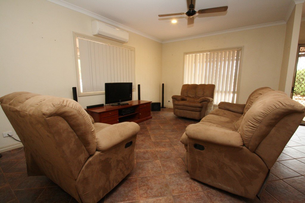 106 Reid Road CABLE BEACH 6