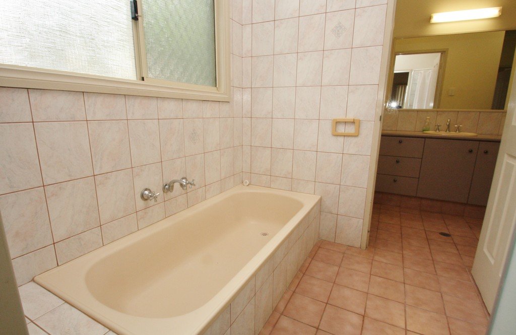 106 Reid Road CABLE BEACH 13