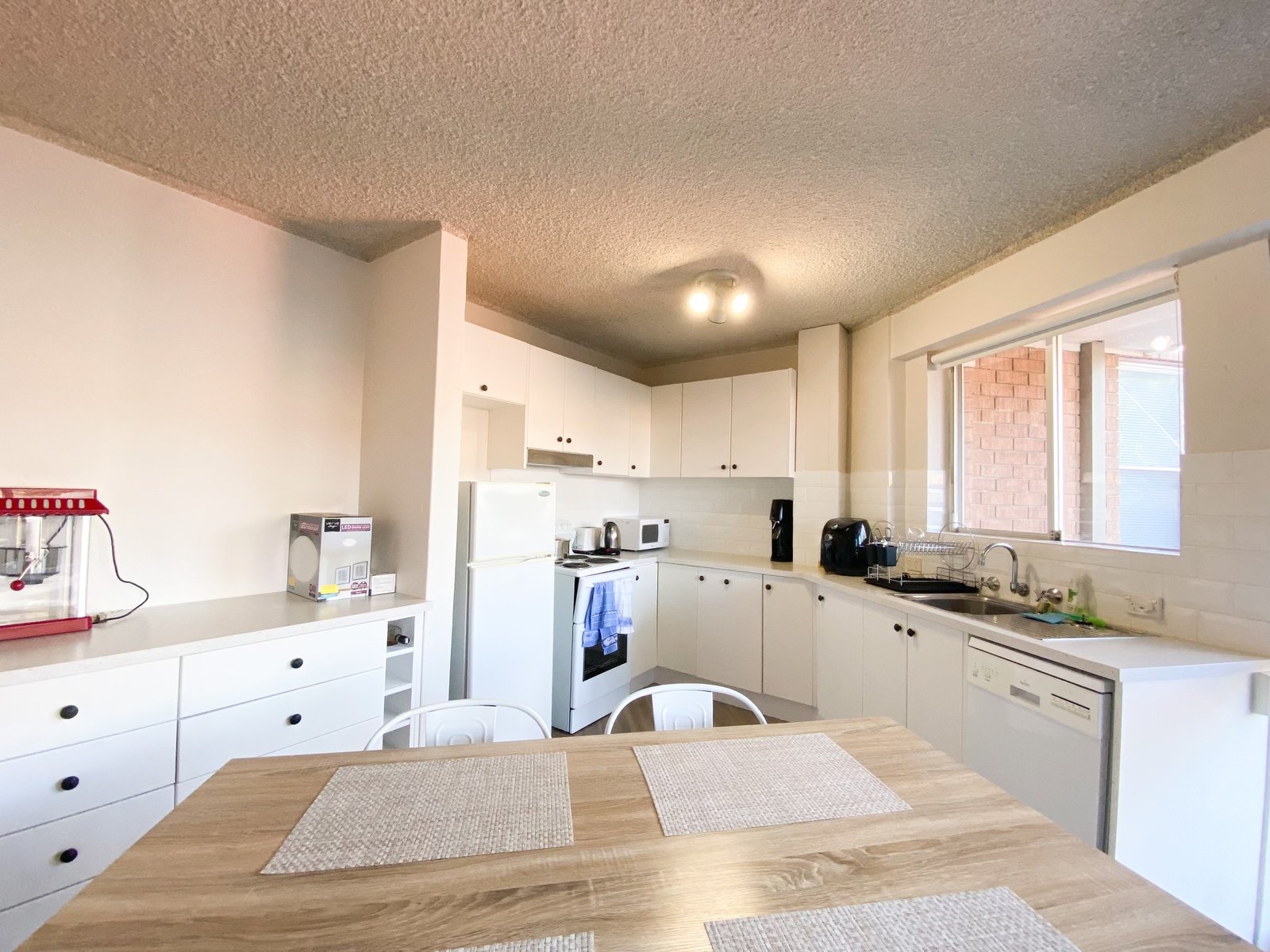10/6 Thurlow Avenue NELSON BAY 3