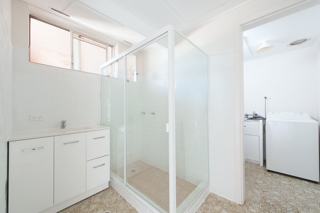 10/6 Thurlow Avenue NELSON BAY 7