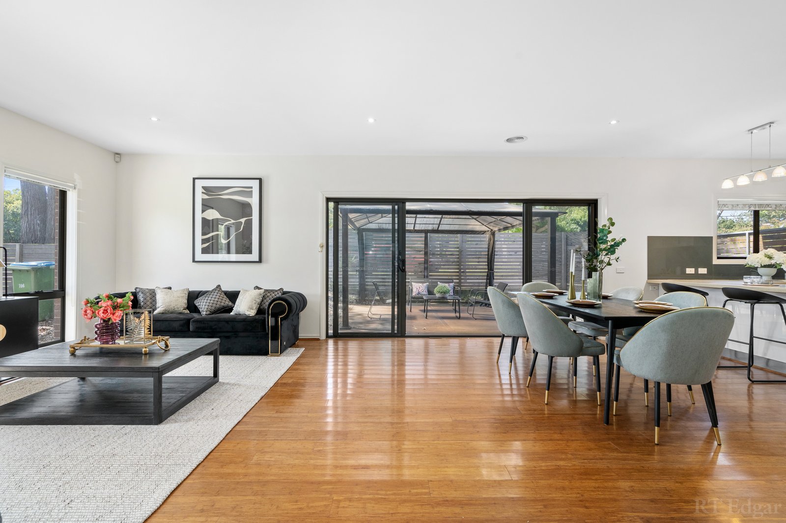 Real Estate and Property in 106 Warrandyte Road, Ringwood, VIC