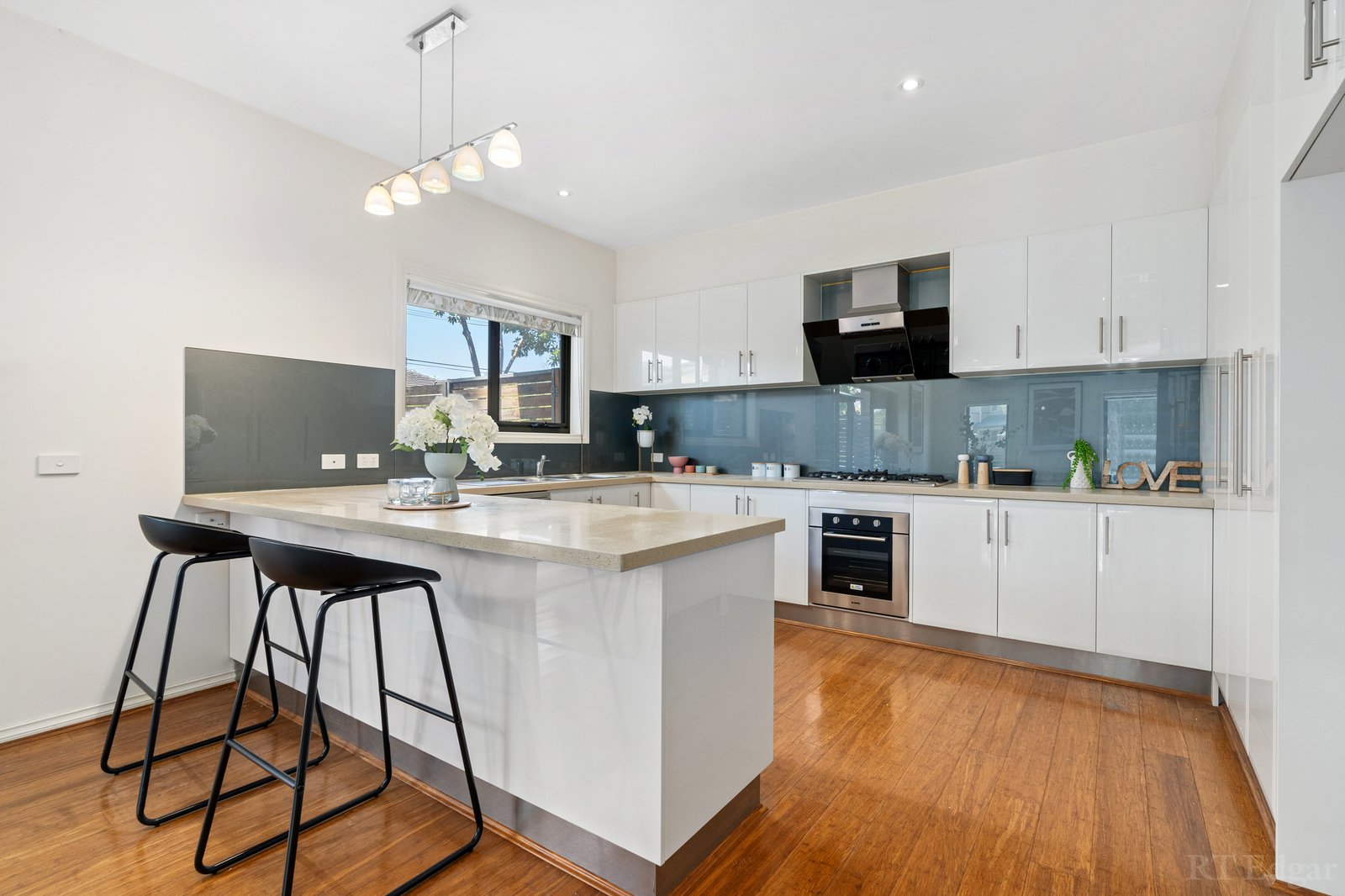 Real Estate and Property in 106 Warrandyte Road, Ringwood, VIC