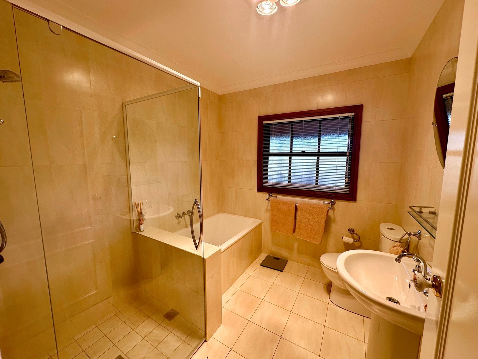 106 Winton Street TUMBARUMBA 14