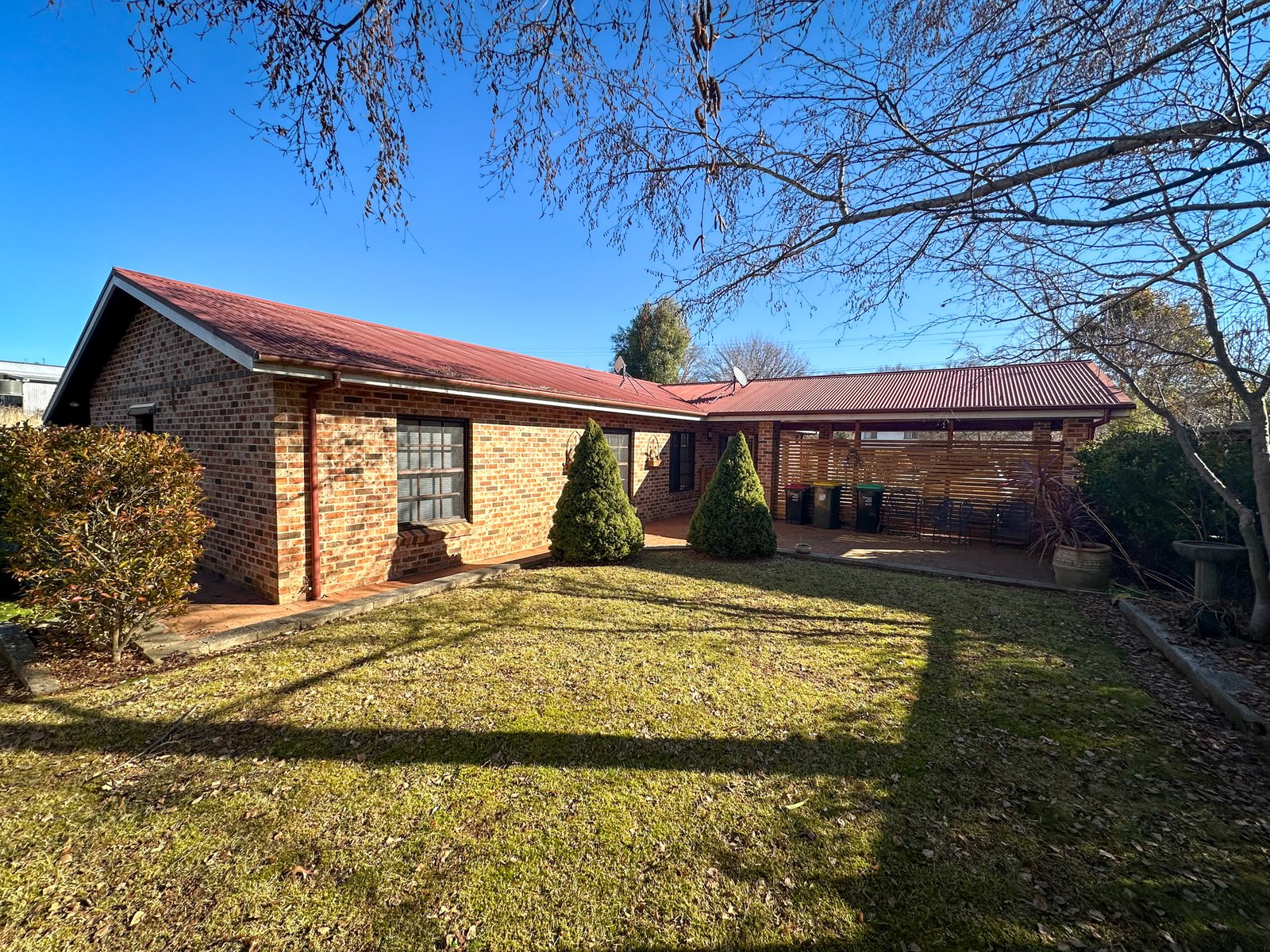 106 Winton Street TUMBARUMBA 18