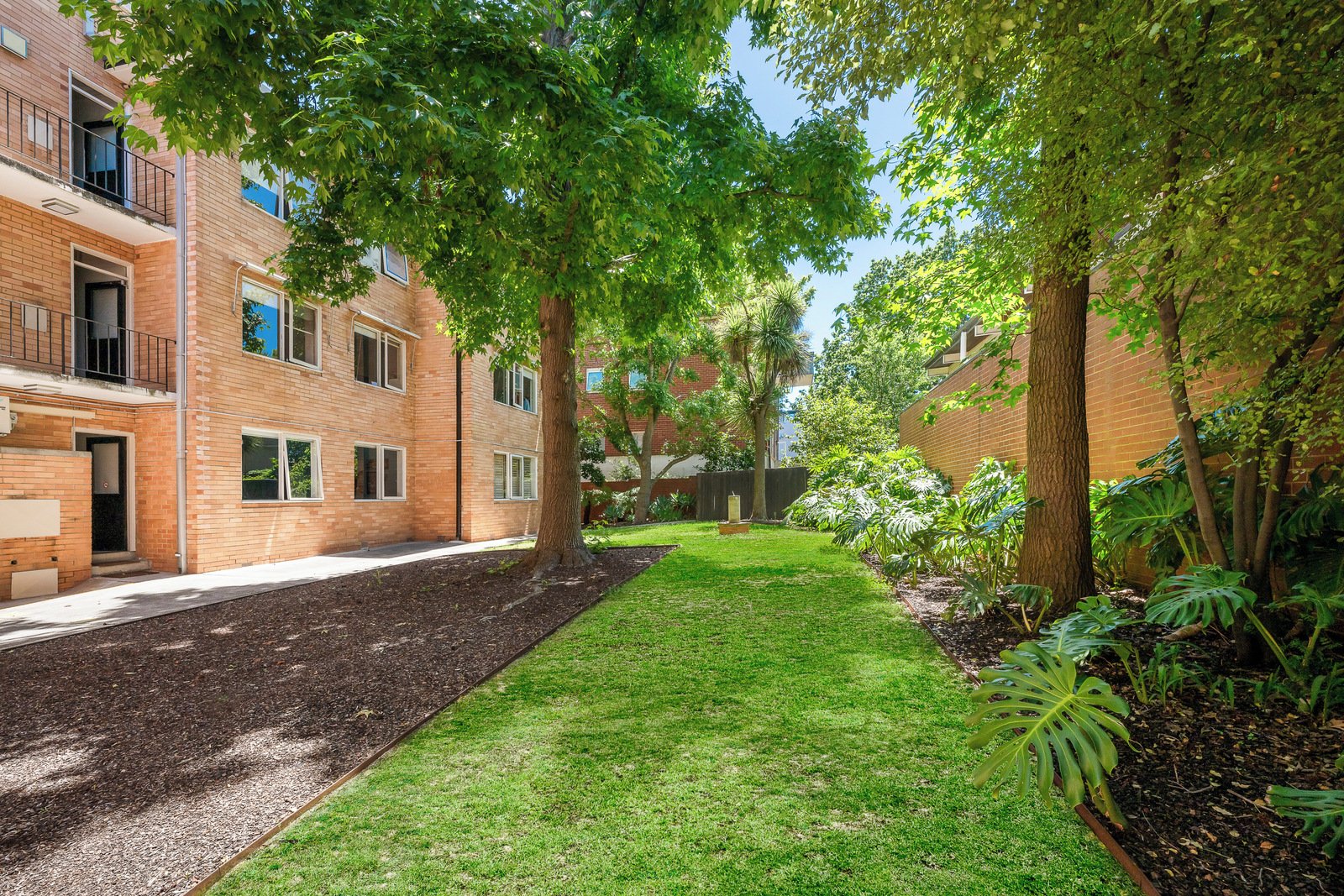 10/601 Toorak Road, Toorak, 3142