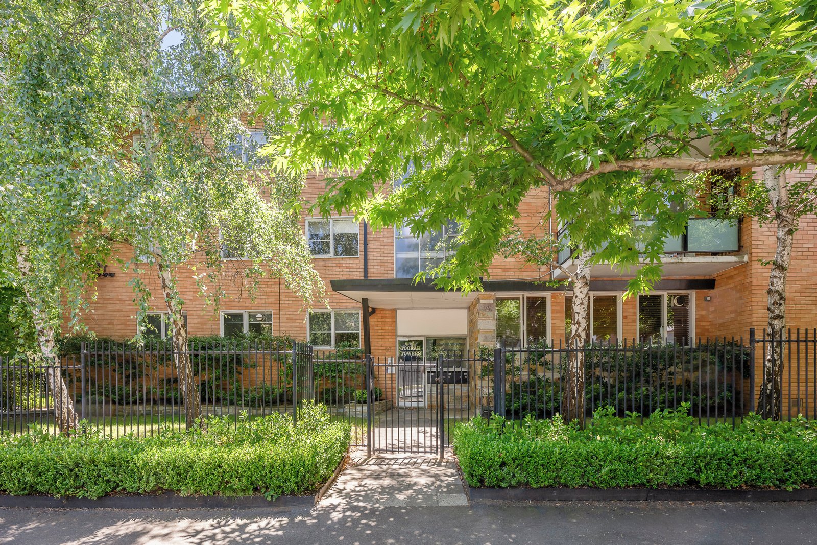 10/601 Toorak Road, Toorak, 3142