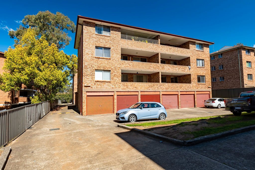 10/61-62 Park Avenue KINGSWOOD 4