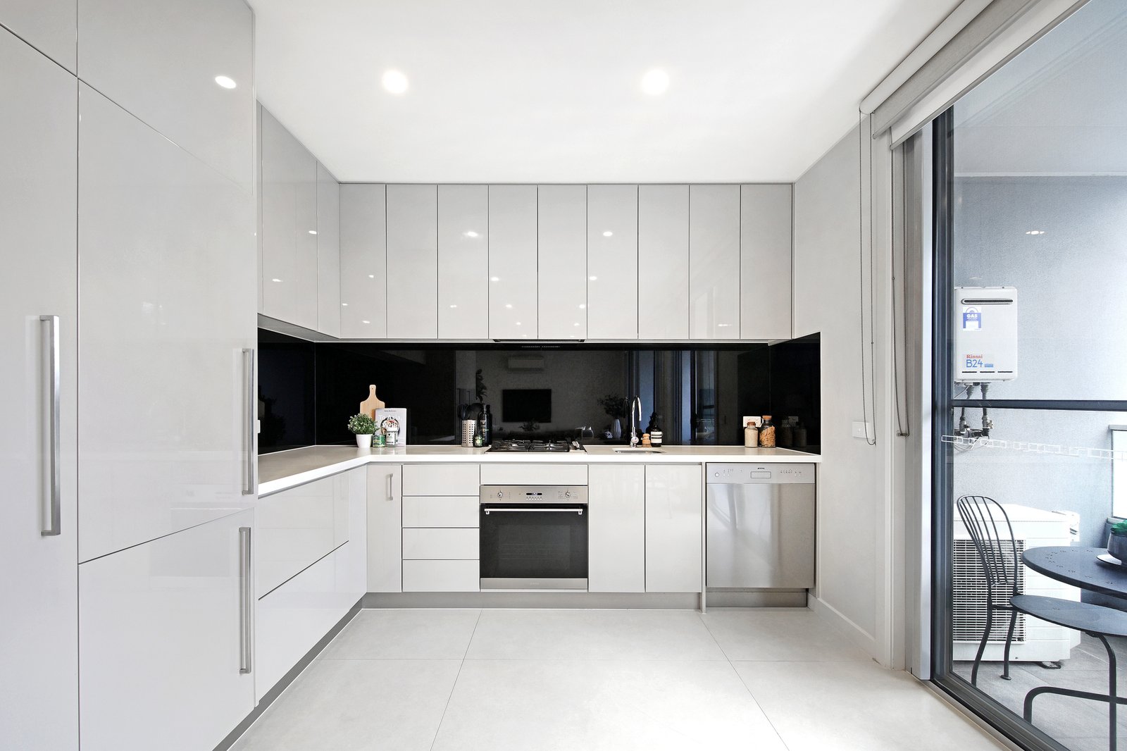 Gallery: 106/13 Maroona Road