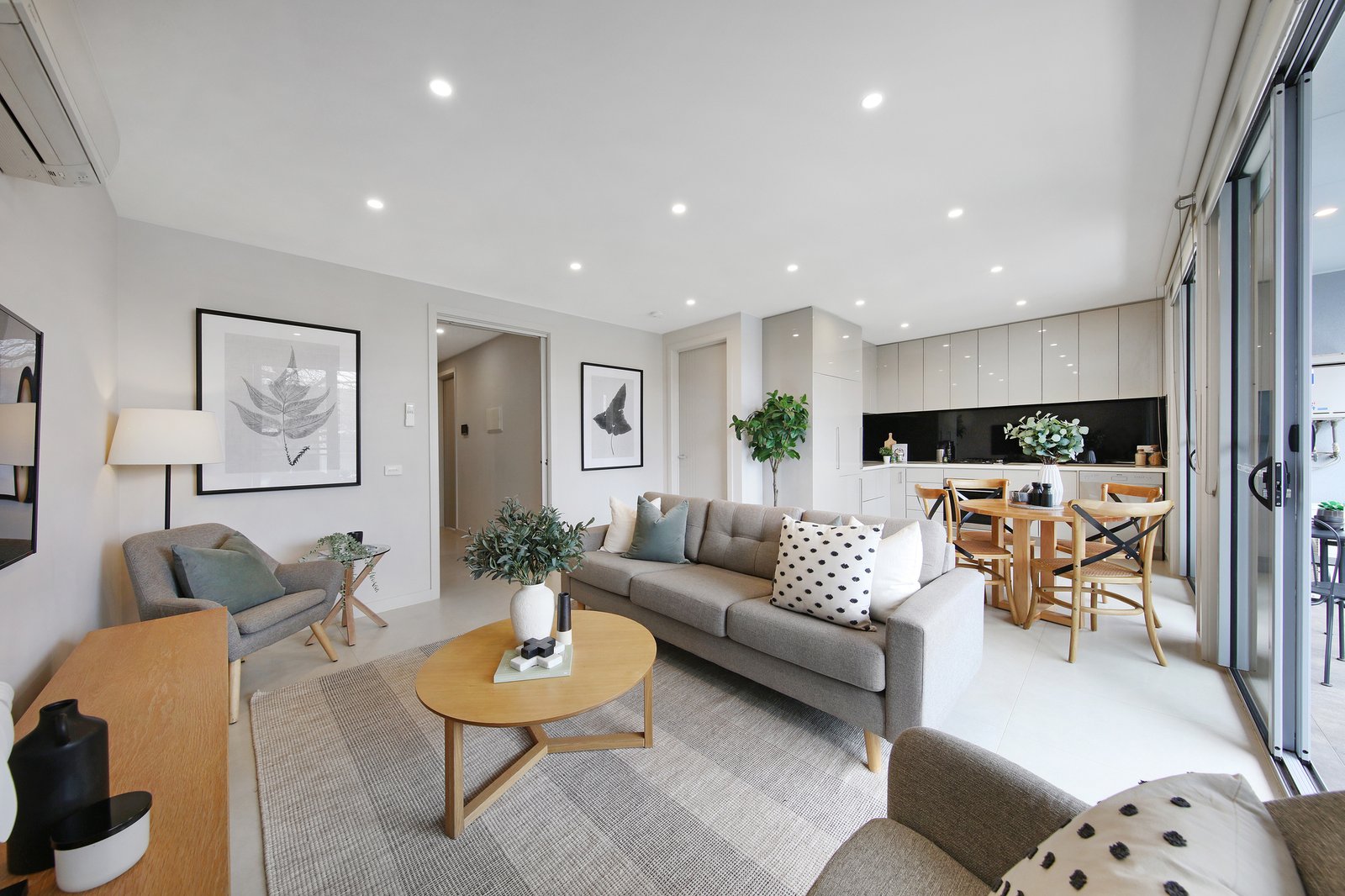 Gallery: 106/13 Maroona Road