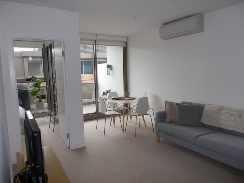 Gallery: 106/15 Bond Street