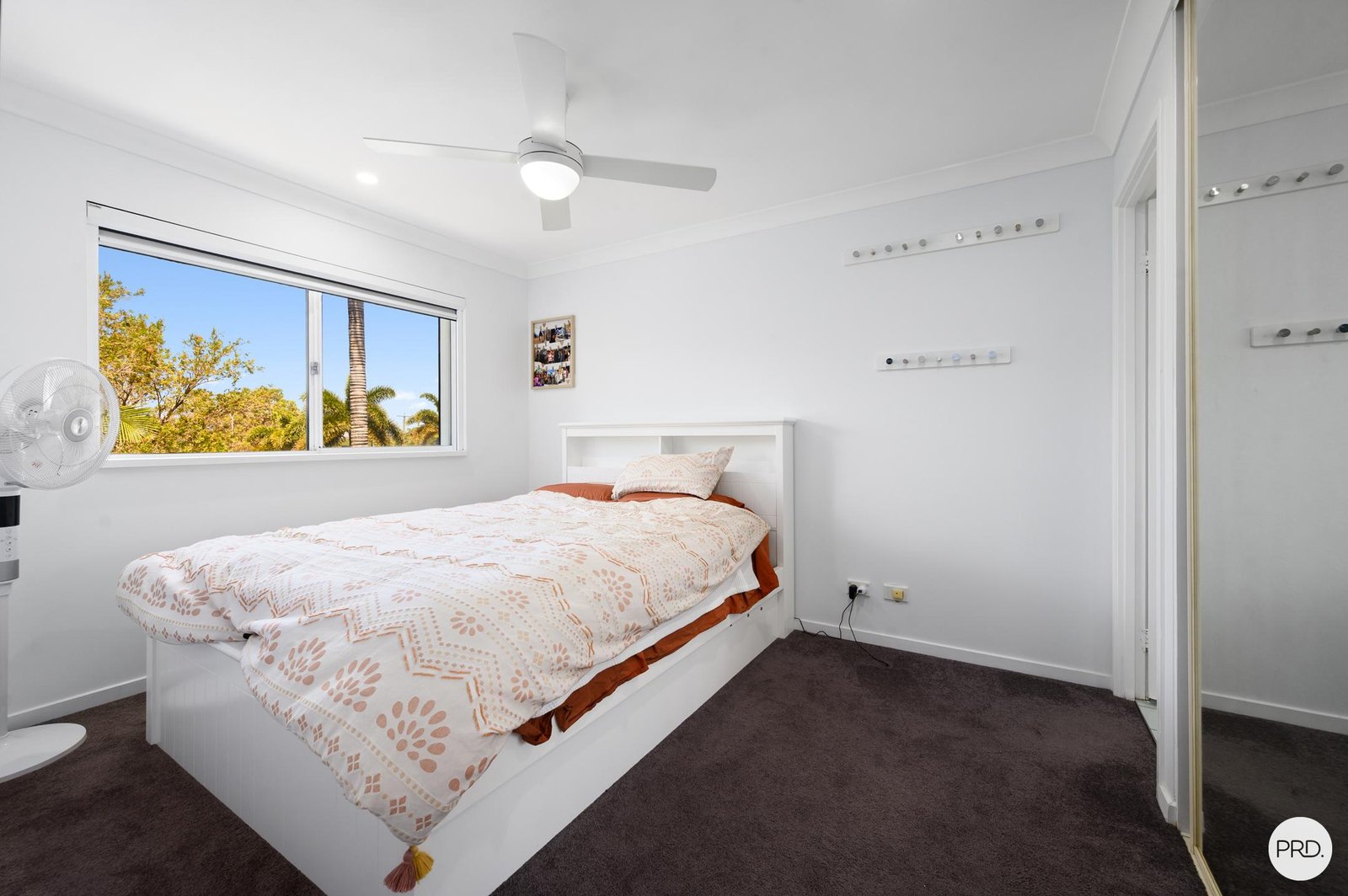 106/150 Marine Parade SOUTHPORT 5