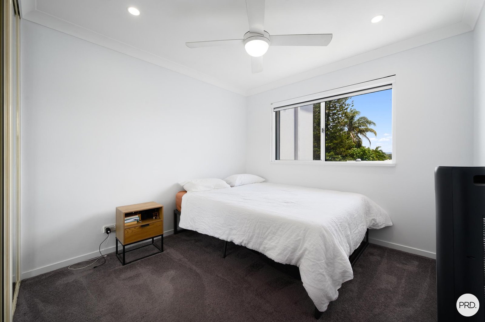106/150 Marine Parade SOUTHPORT 7