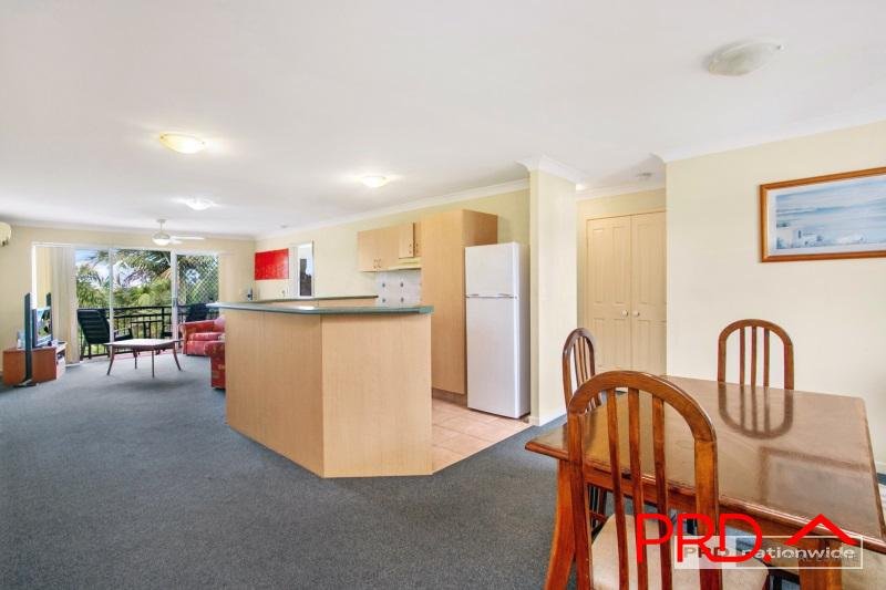 106/150 Marine Parade SOUTHPORT 4