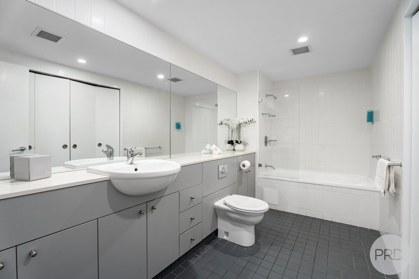 106/1A Tomaree Street NELSON BAY 12