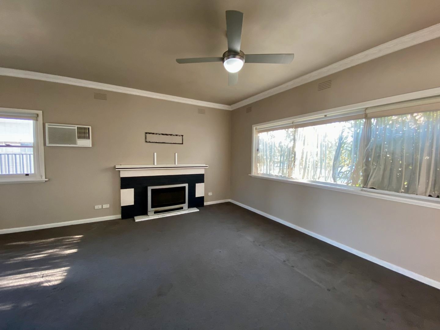 1062 Mate Street NORTH ALBURY 2