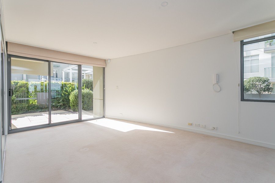 Gallery: 106/2 Pier Street