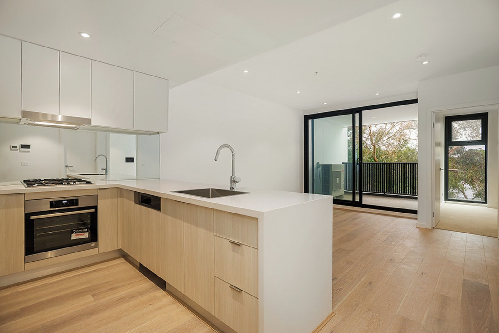 106/2053-2055 Malvern Road, Malvern East, 3145