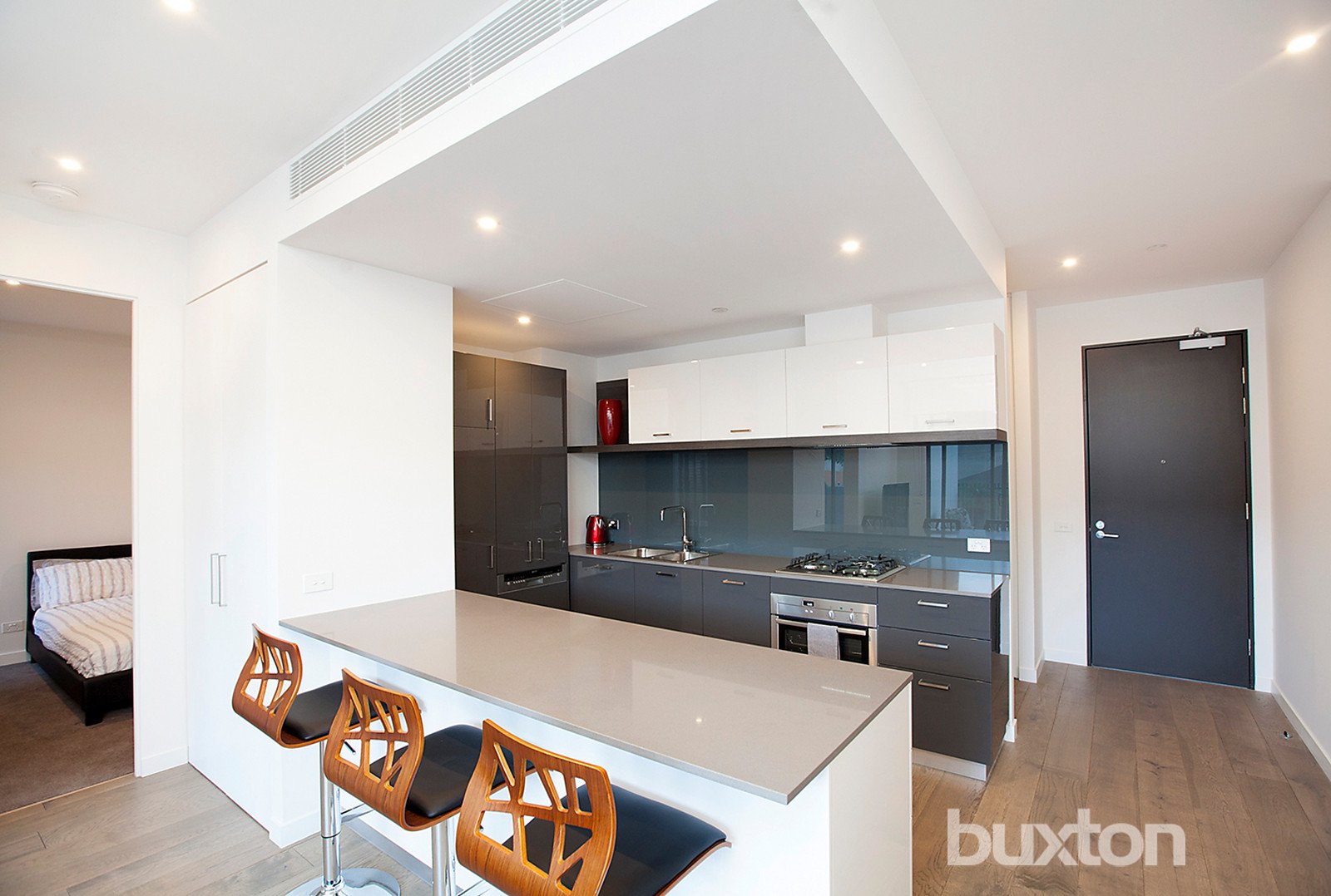 Gallery: 106/222 Bay Road