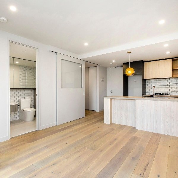 Gallery: 106/242-246 High Street