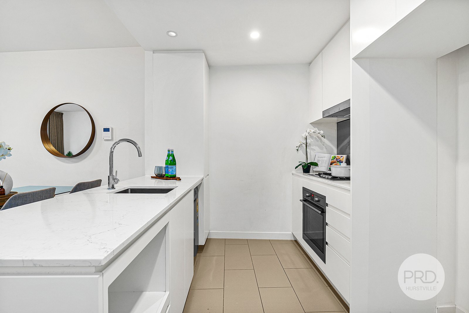 106/25 Treacy Street HURSTVILLE 4